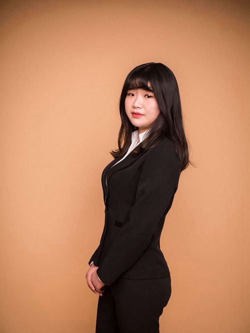 商務管理專業優秀畢業生—楊翠婷